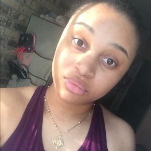 Meet your Posher, Deja